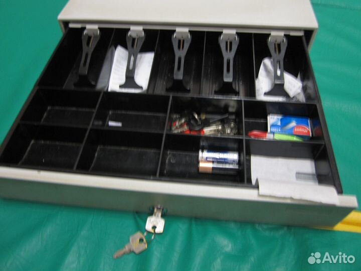 Ящик для денег