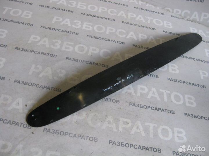 Обшивка крышки багажника Volkswagen Touareg