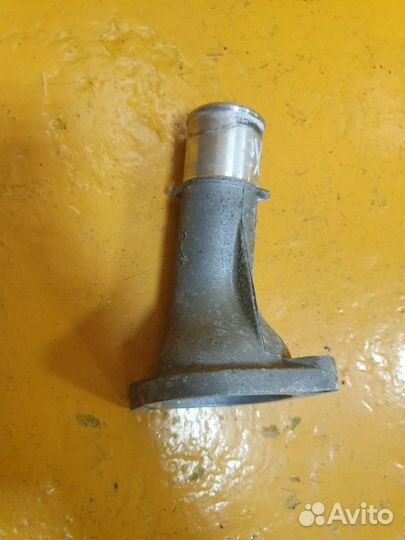 Фланец корпус термостата 2.4 2AZ-FXE 2azfxe toyota