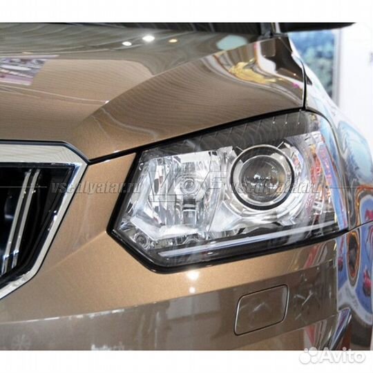 Стекло для фары Skoda Yeti (2013-2018) Правое