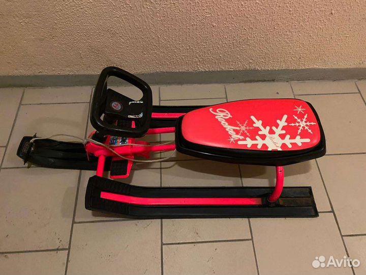 Детский снегокат бу