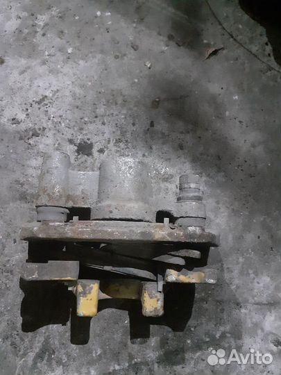 Суппорт задний правый Вортекс Эстина Чери Фора