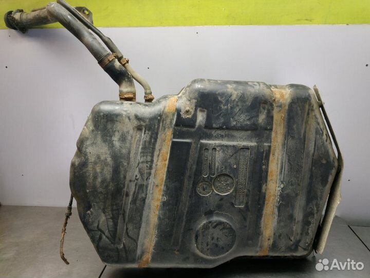 Топливный бак Mitsubishi Carisma DA1 4G92