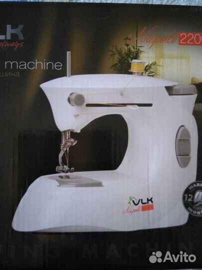 Мини-машинка швейная