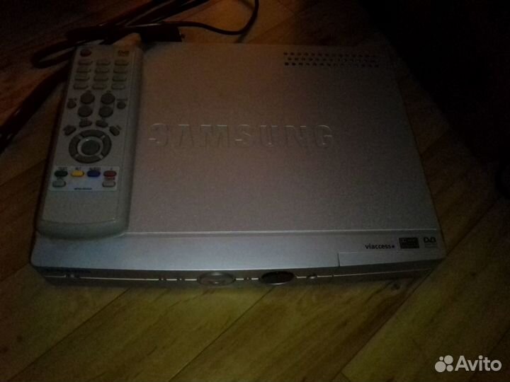 Цифровой спутниковый ресивер Samsung DSB-S300V