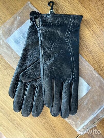 Перчатки женские кожаные новые черные