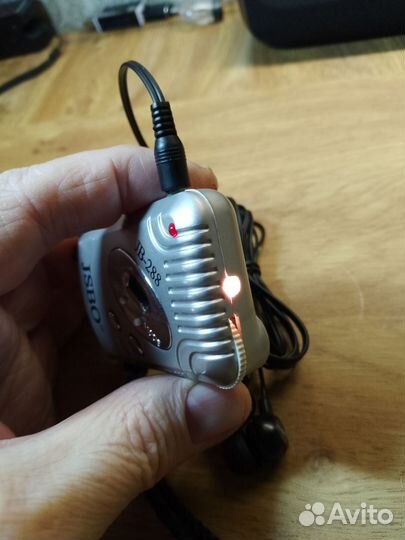 Мини радиоприемник с фанариком