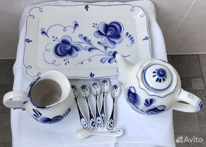 Посуда гжель