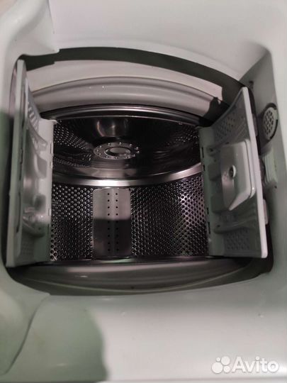 Стиральная машина с вертикальной загрузкой