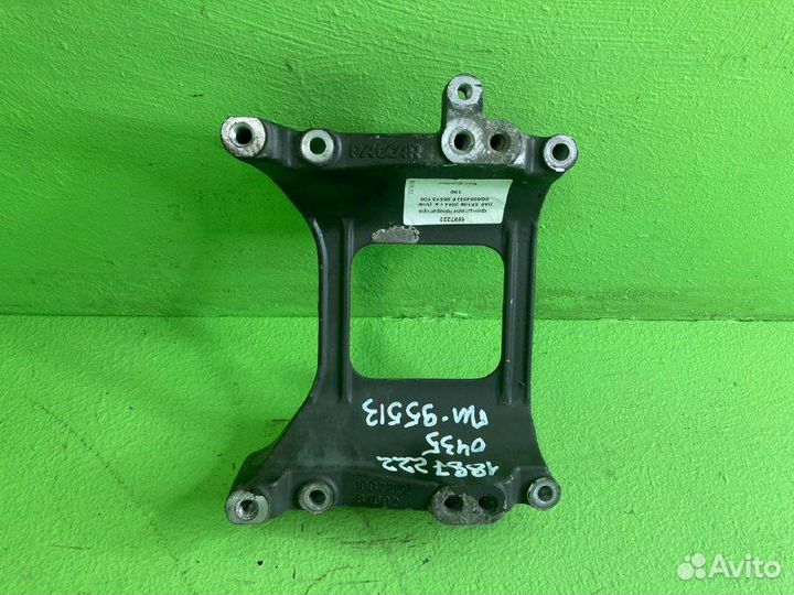 Кронштейн генератора DAF XF106