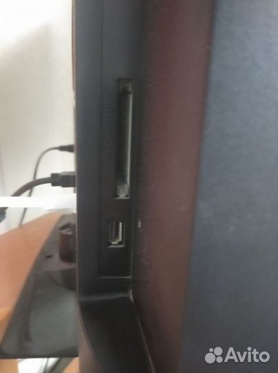 Телевизор бу LG