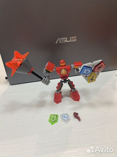 Лего набор 70363 Боевые доспехи Мэйси