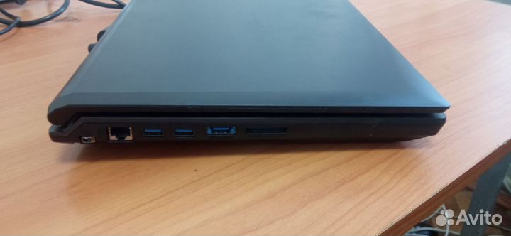 Игровой ноутбук DNS clevo p150em