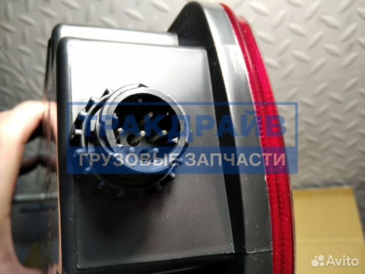 Фонарь Скания 4 серия левый 7711902LWE