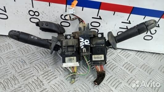 Переключатель поворотов и дворников (стрекоза) renault kangoo 1 (UDN10Q801)