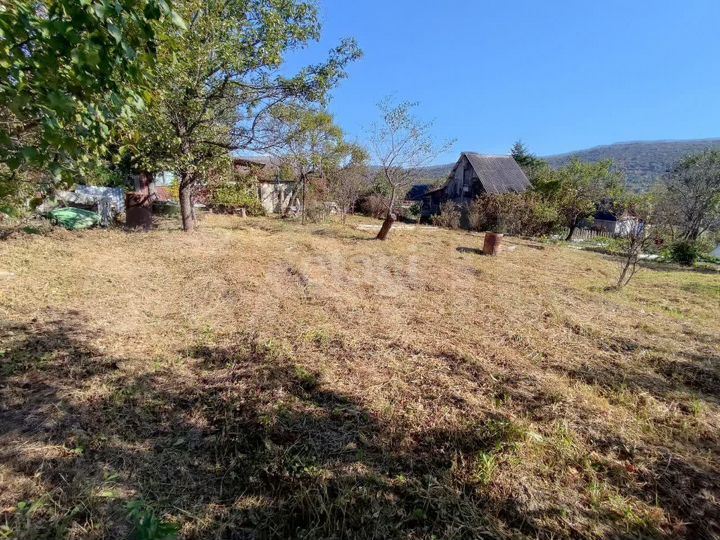 Участок 6 сот. (СНТ, ДНП)