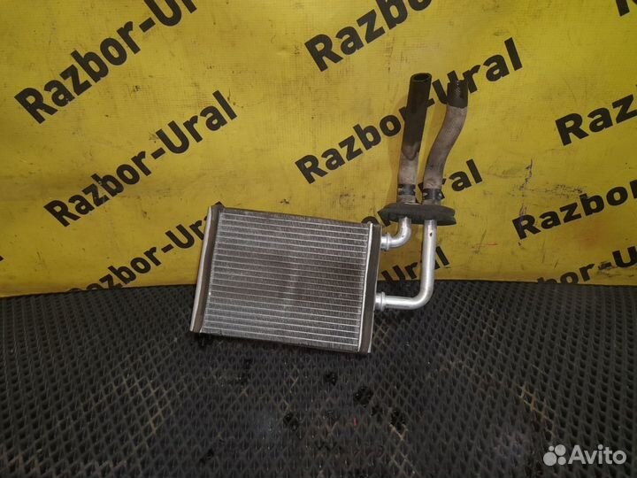 Радиатор печки Мицубиси Аутлендер 1