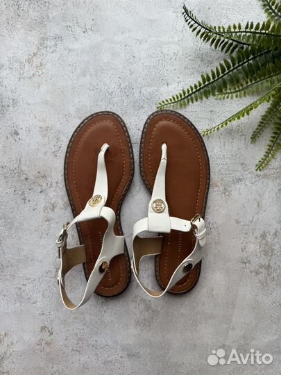 Сандалии Tommy Hilfiger новые