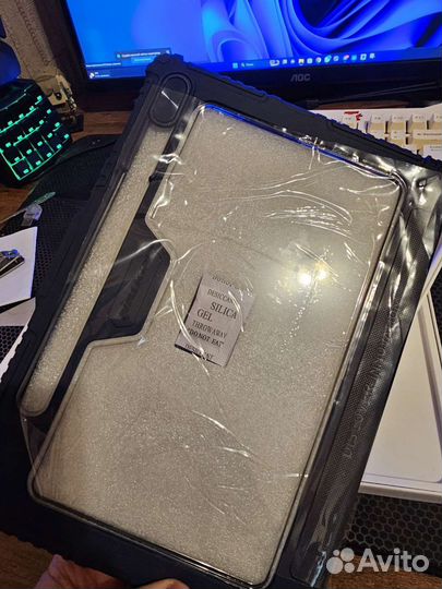 Чехол на планшет Samsung Galaxy Tab s8