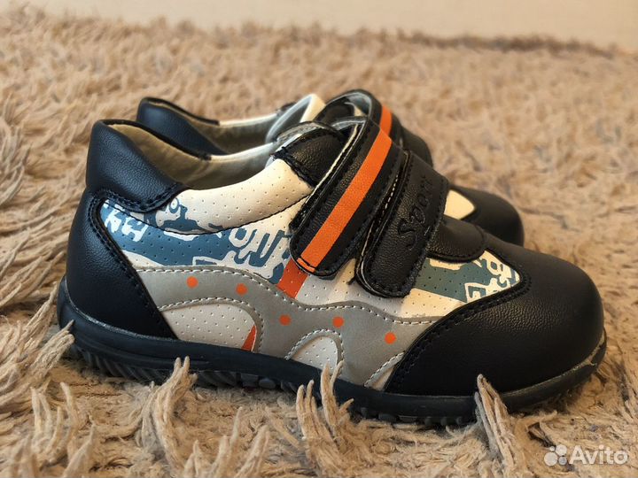 Ботинки детские 23 размер весна