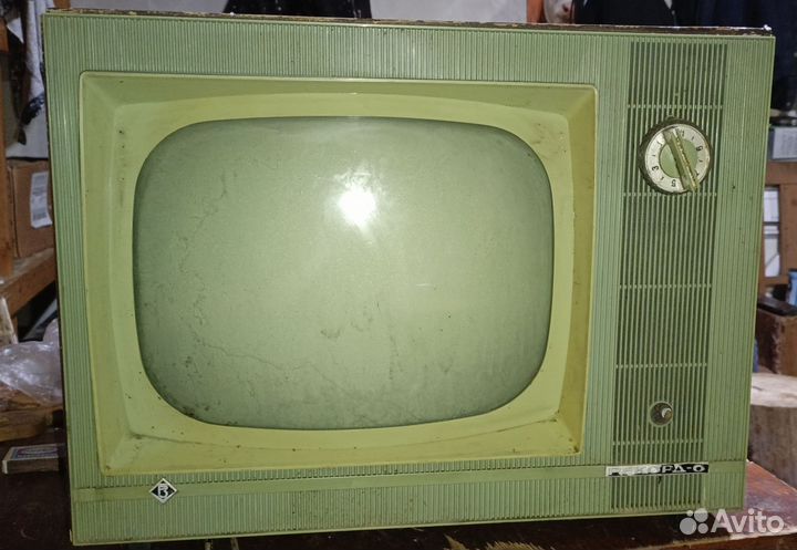 Телевизор 