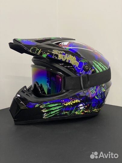 Кроссовый шлем