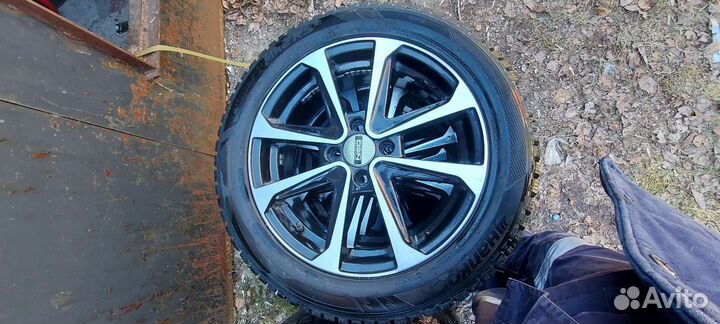 Hankook Winter I'Pike 195/55 R16