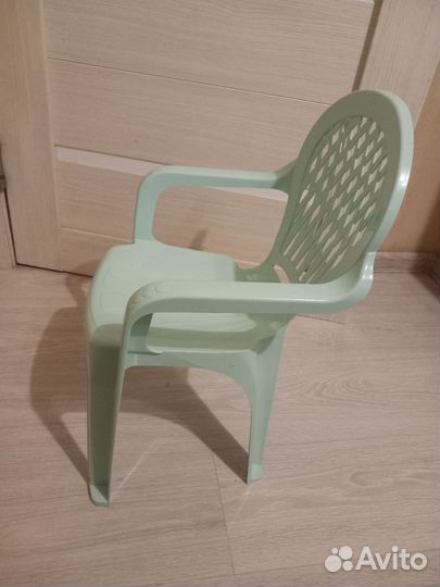 Детский стульчик