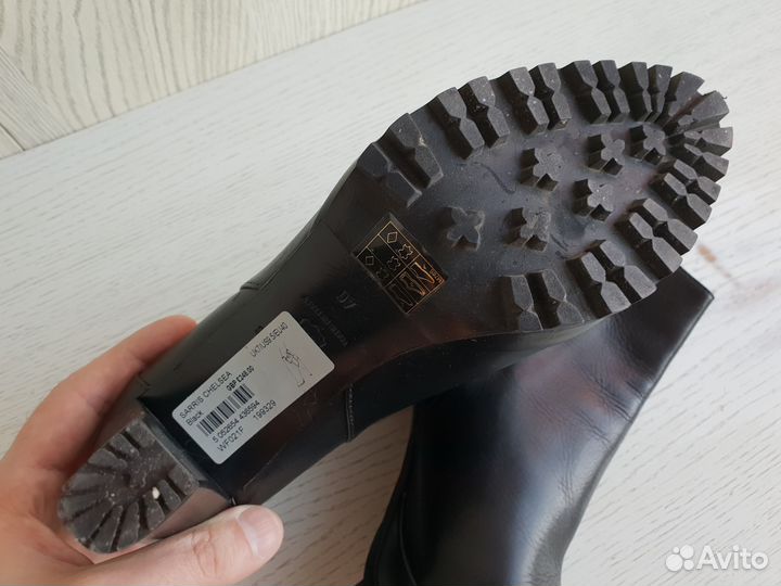 Демисезонные кожаные ботильоны, новые (40 р-р)