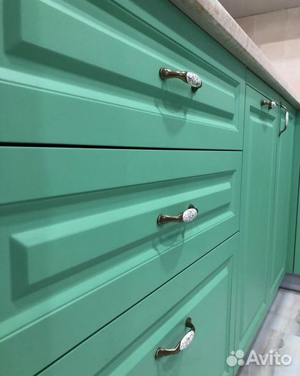 Кухонный гарнитур угловой