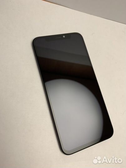 Дисплей на iPhone X с установкой