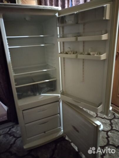 Холодильник бу