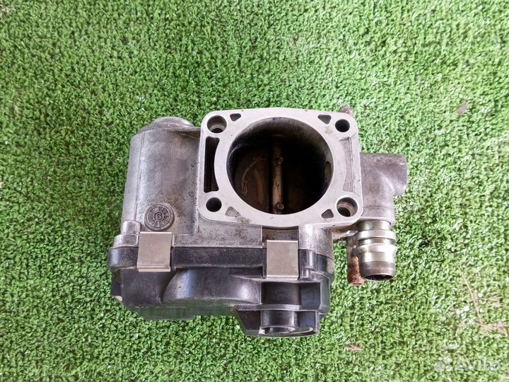 Дроссельная заслонка Opel Astra H Z16XER