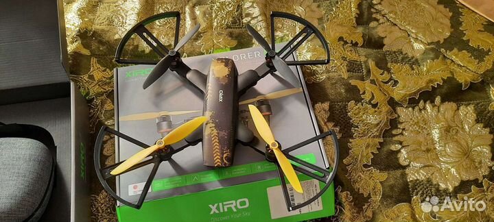 Квадрокоптер xiro xplorer mini
