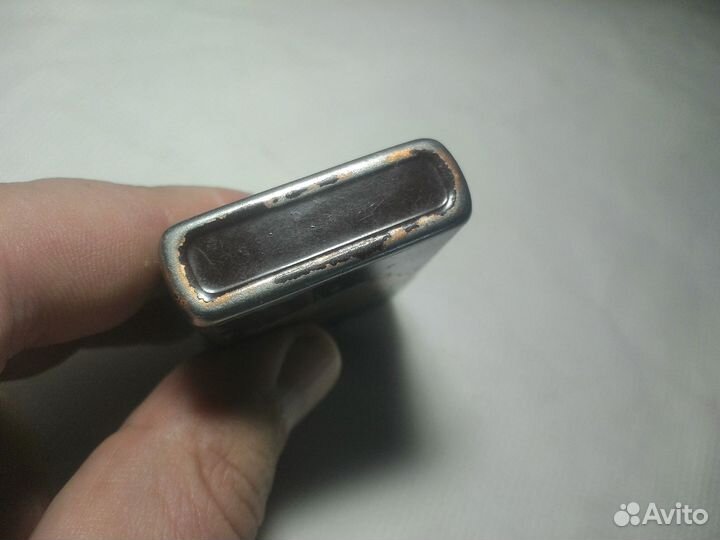 Зажигалка бензиновая