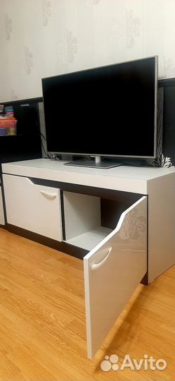 Тумба под тв Ронда