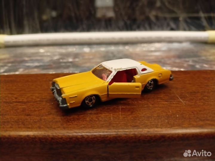 Ford Continental Mark lV 1/64