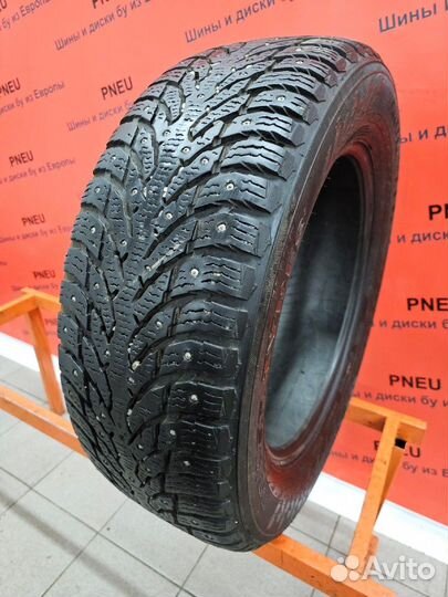 Nokian Tyres Hakkapeliitta 9 SUV 235/60 R18