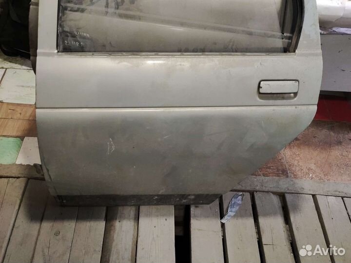 Двери задние ваз 2111
