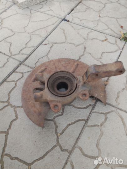 Ступица передняя левая Лада 2108 21099