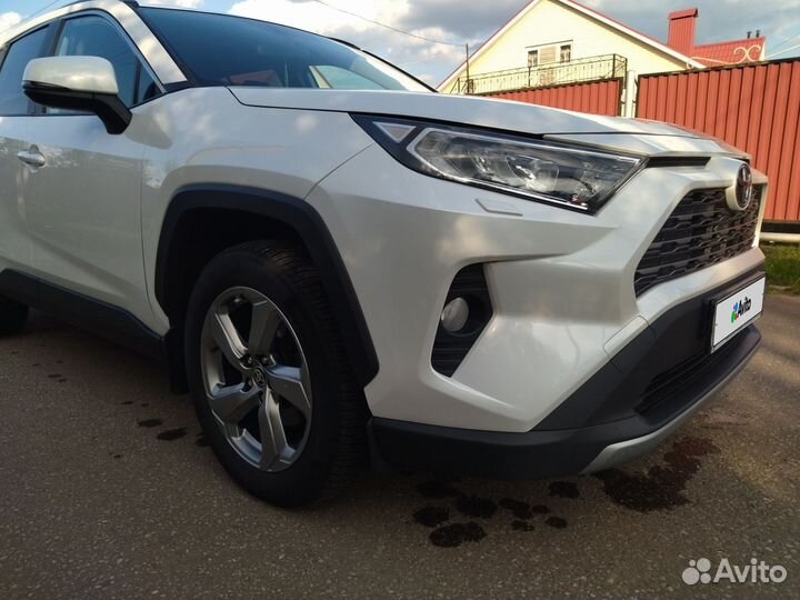 Toyota RAV4, 2020