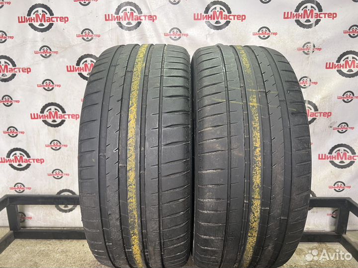 Michelin Pilot Sport 4 245/45 R17