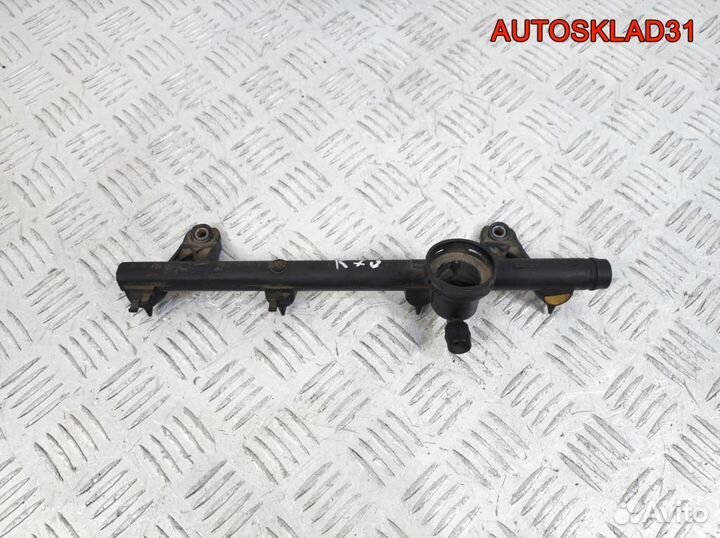 Рейка топливная Renault Megane 2 7700274294