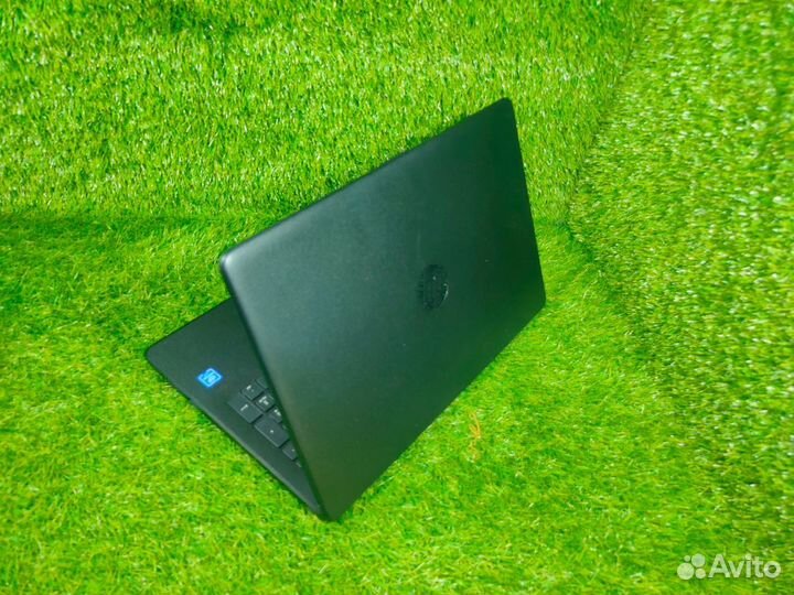 HP 4 ядра, SSD, хорошая акб. Студентам и в офис