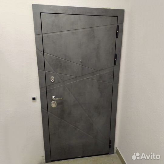 Дверь входная