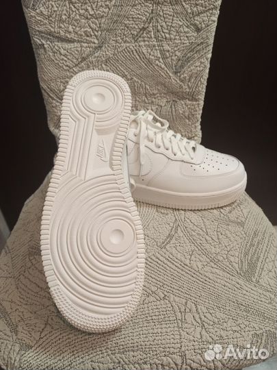 Кеды белые женские новые