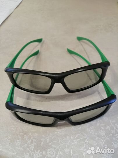 Очки для просмотра 3D фильмов
