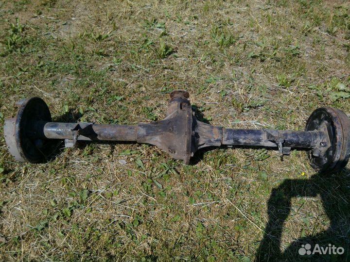 Продаю задний мост