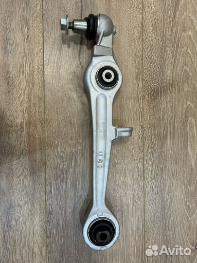 Рычаг подвески передний нижний vag
