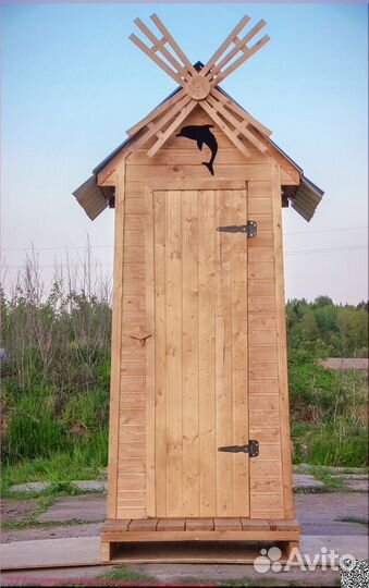 Дачный туалет деревянный